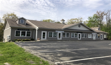 Retail/Office/Service - For Lease